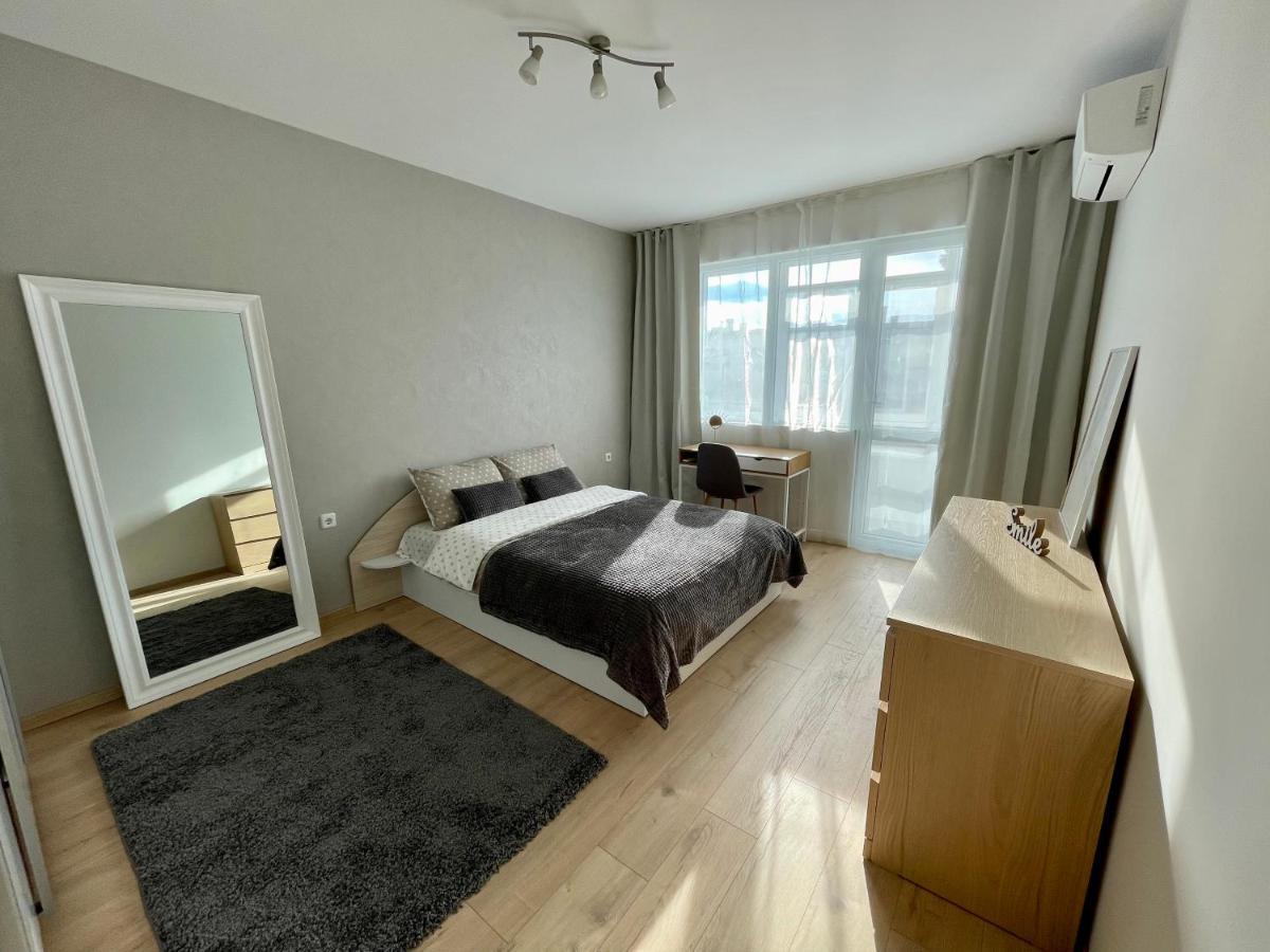 Appartement Comfy & Stylish à Varna Extérieur photo